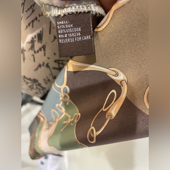 J.McLaughlin Silk Blend Equestrian Print Button Down Blouse – Size M (NWOT) - Picture 6 of 7